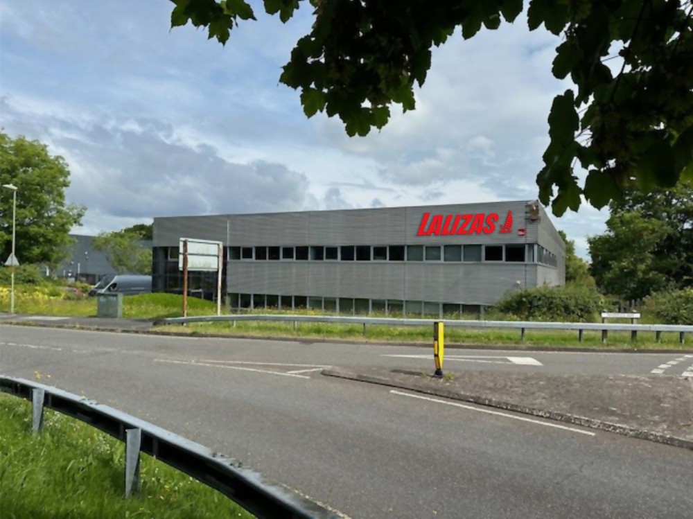 UK building LALIZAS Sign Hei